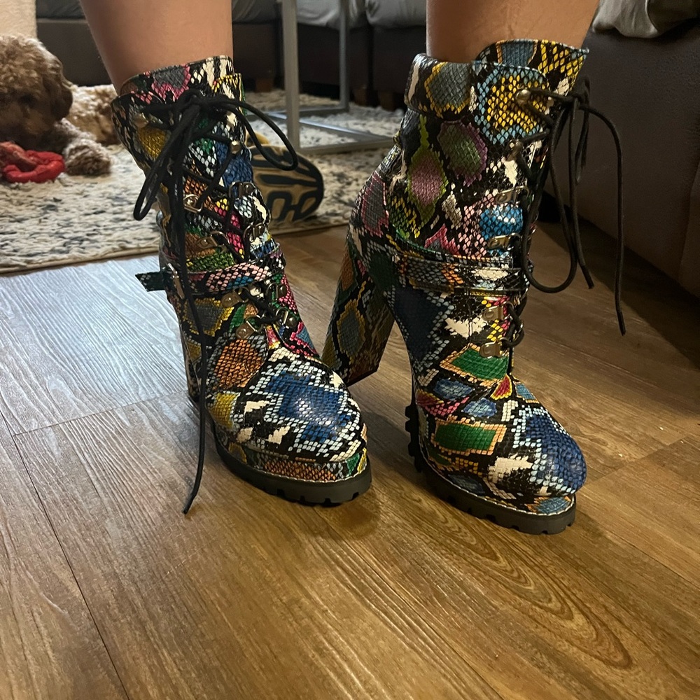 Platform Heels!! - Picture 6 of 10